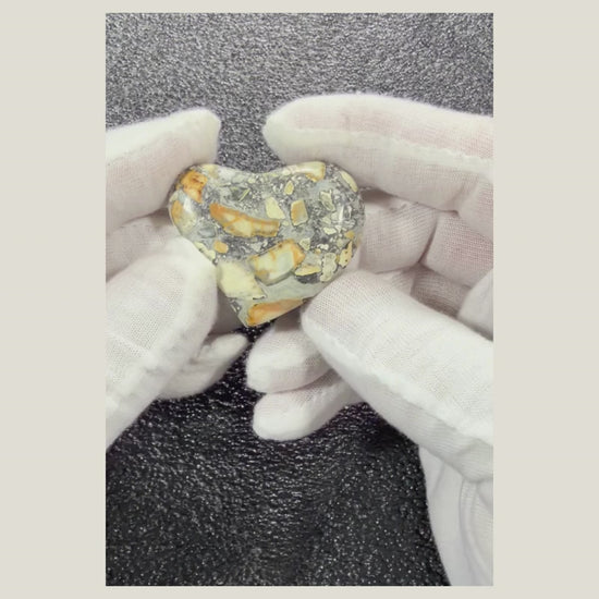 Video showing Maligano Jasper cabochon number 1 with natural scenic stone pattern